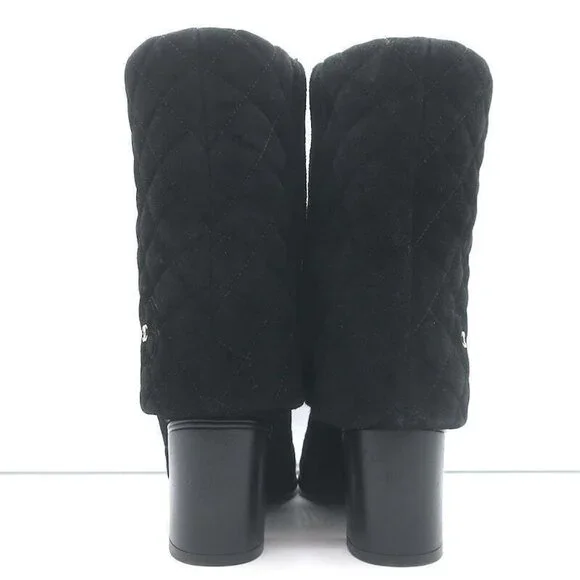 Chanel 17B Clover & Heart Quilted Fold-Over Boots Black Suede Size 35.5 - Picture 9 of 12